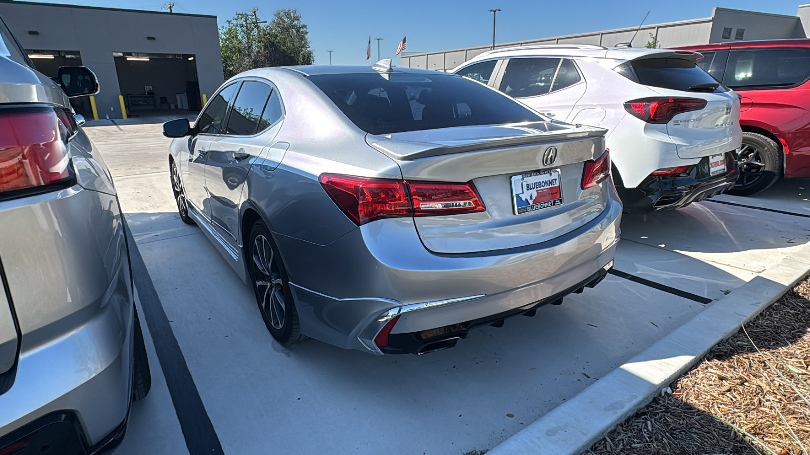 Used 2018 Acura TLX V6 w/ Technology Package FWD image 6