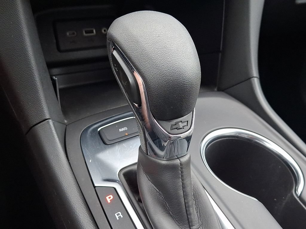 Used 2024 Chevrolet Equinox LS AWD/4WD image 15