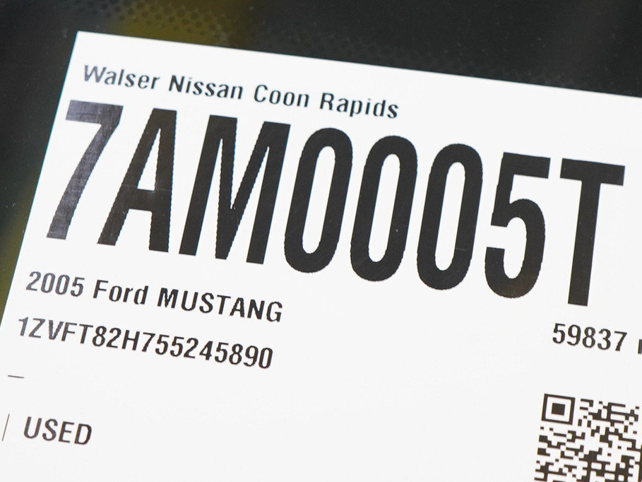 Used 2005 Ford Mustang GT Premium RWD image 26