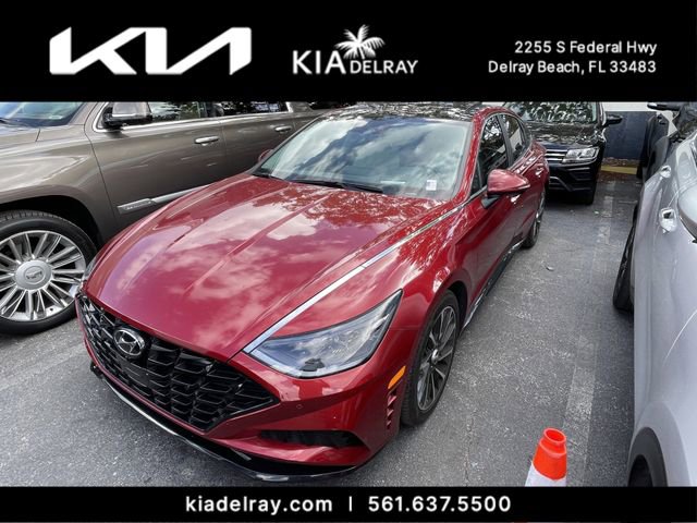 Used 2023 Hyundai Sonata Limited w/ Cargo Package image 4