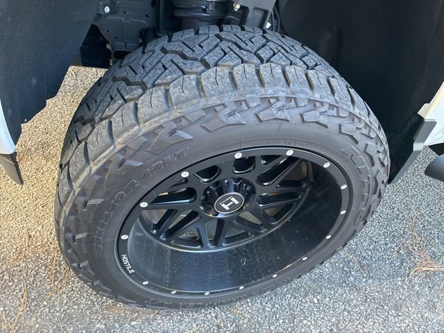 Used 2025 Chevrolet Silverado 1500 RST w/ Rally Edition image 11