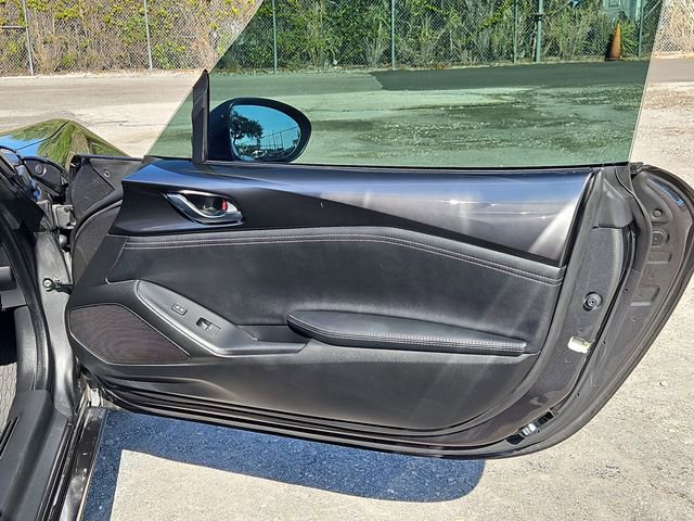 Used 2024 MAZDA MX-5 Miata RF Grand Touring w/ Weather Package image 10
