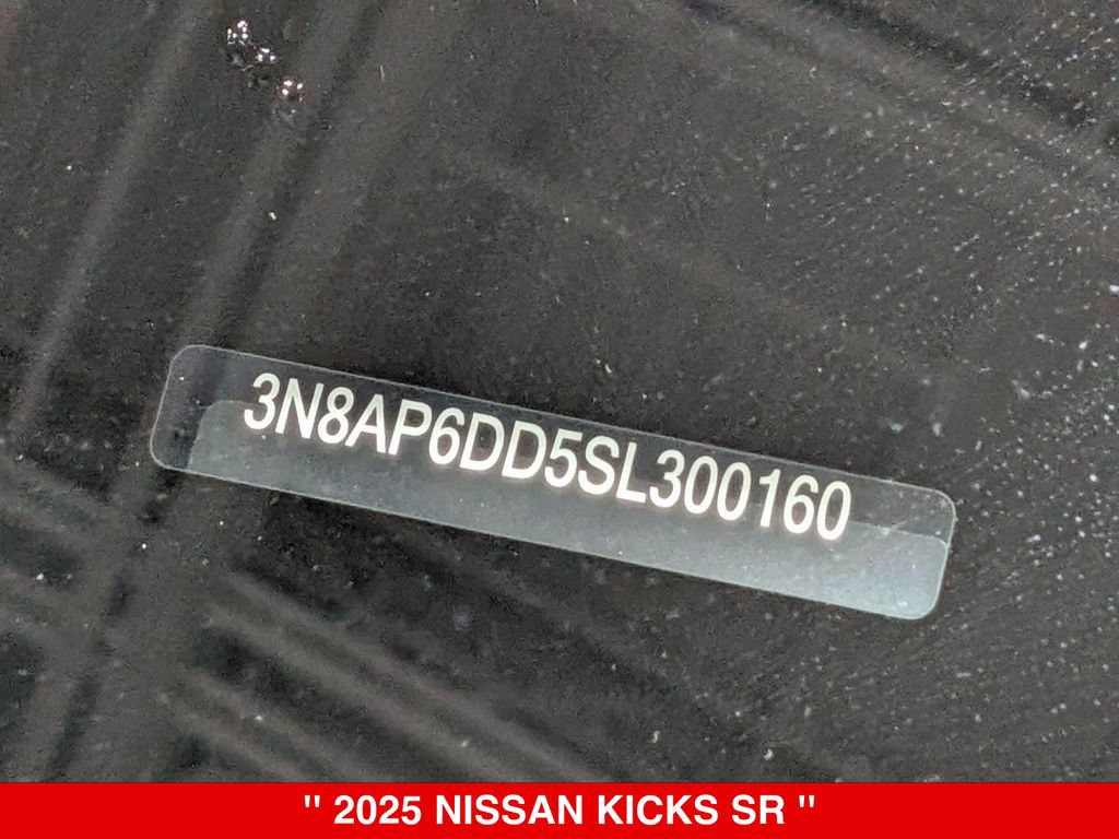 Certified 2025 Nissan Kicks SR w/ SR Premium Package AWD/4WD image 39