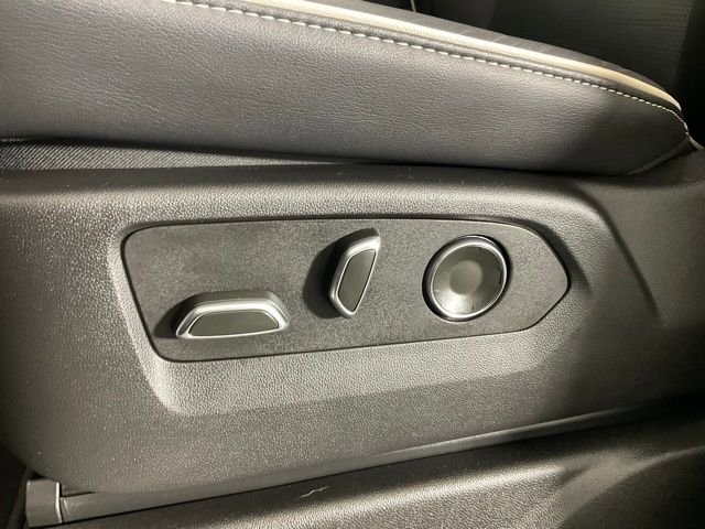 Certified 2024 Cadillac Escalade Premium Luxury image 26