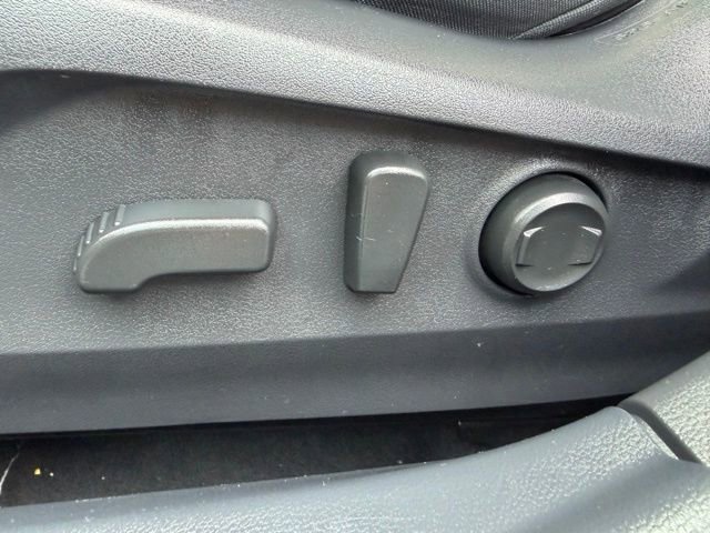 Used 2020 Subaru Outback Premium image 18