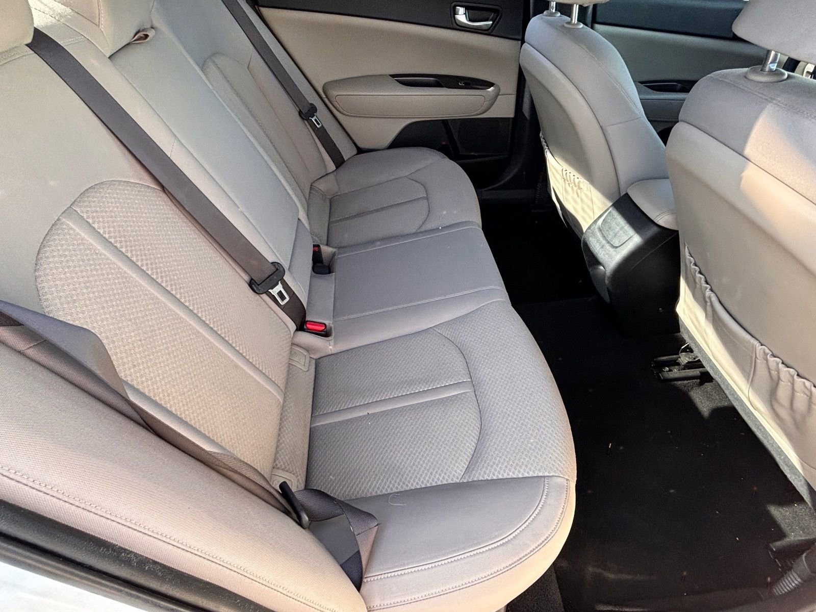 Used 2016 Kia Optima LX FWD image 15