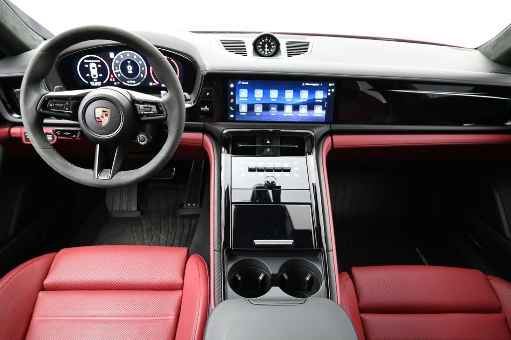 Certified 2026 Porsche Panamera GTS AWD/4WD image 6