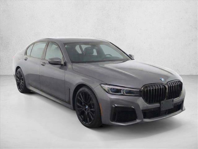 Used 2020 BMW 750i xDrive image 3