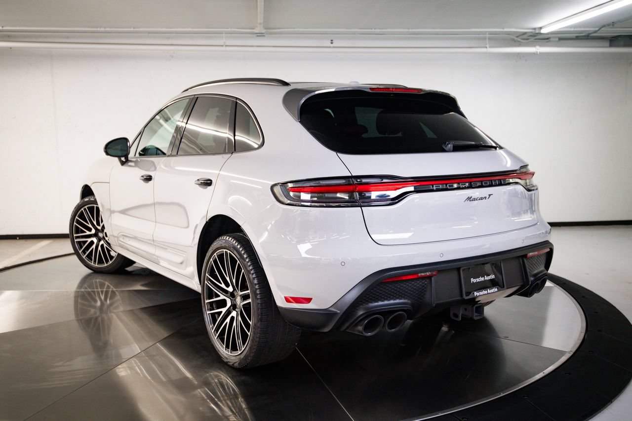 Certified 2023 Porsche Macan Turbo AWD/4WD image 3