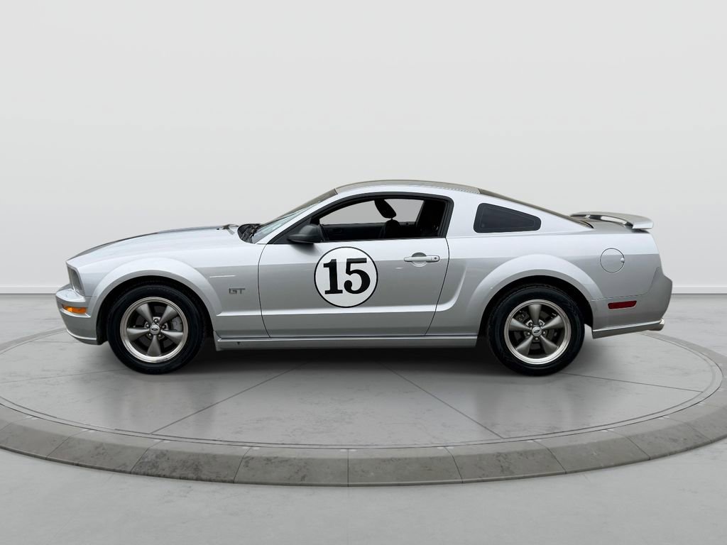 Used 2006 Ford Mustang GT Premium RWD image 4