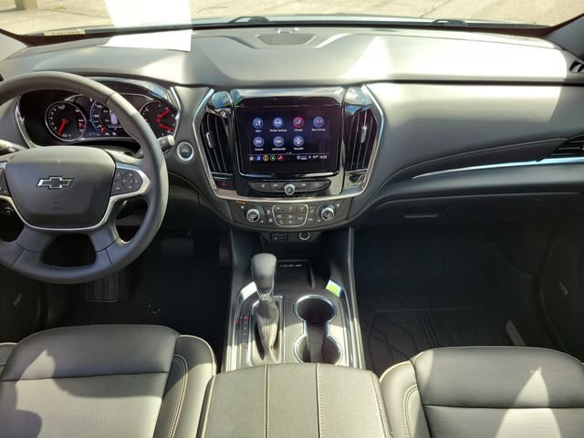Used 2023 Chevrolet Traverse Premier w/ Redline Edition AWD/4WD image 18
