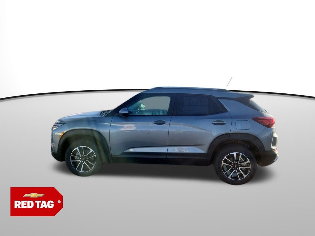 New 2026 Chevrolet TrailBlazer LT image 2