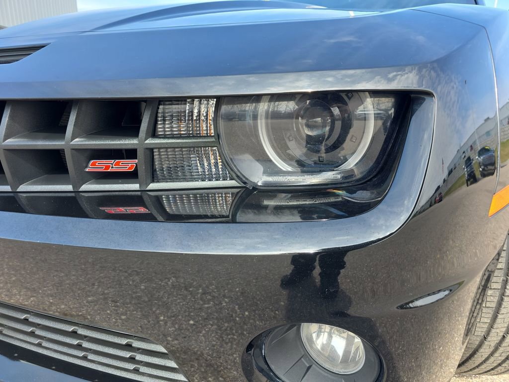 Used 2012 Chevrolet Camaro SS w/ RS Package image 29