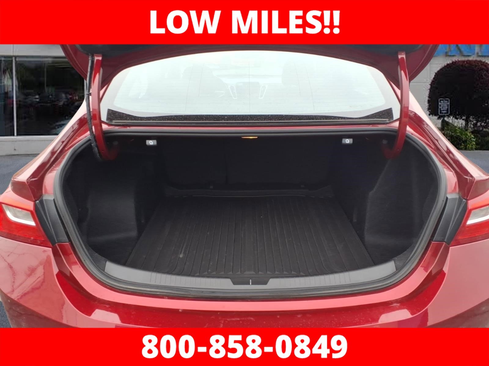 Used 2023 Chevrolet Malibu RS w/ LPO, Floor Liner Package image 5