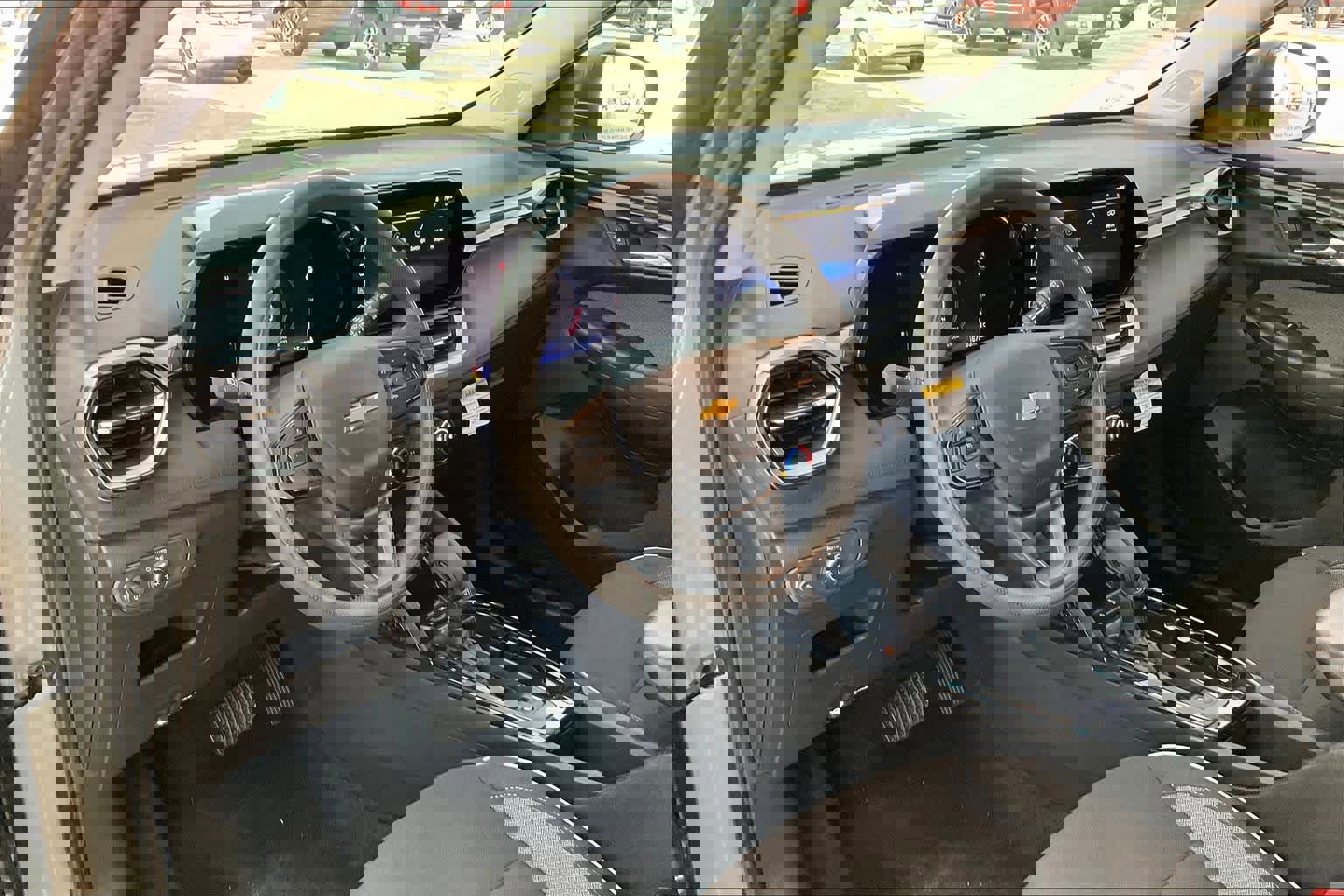 Certified 2025 Chevrolet TrailBlazer LS w/ LS Convenience Package image 16