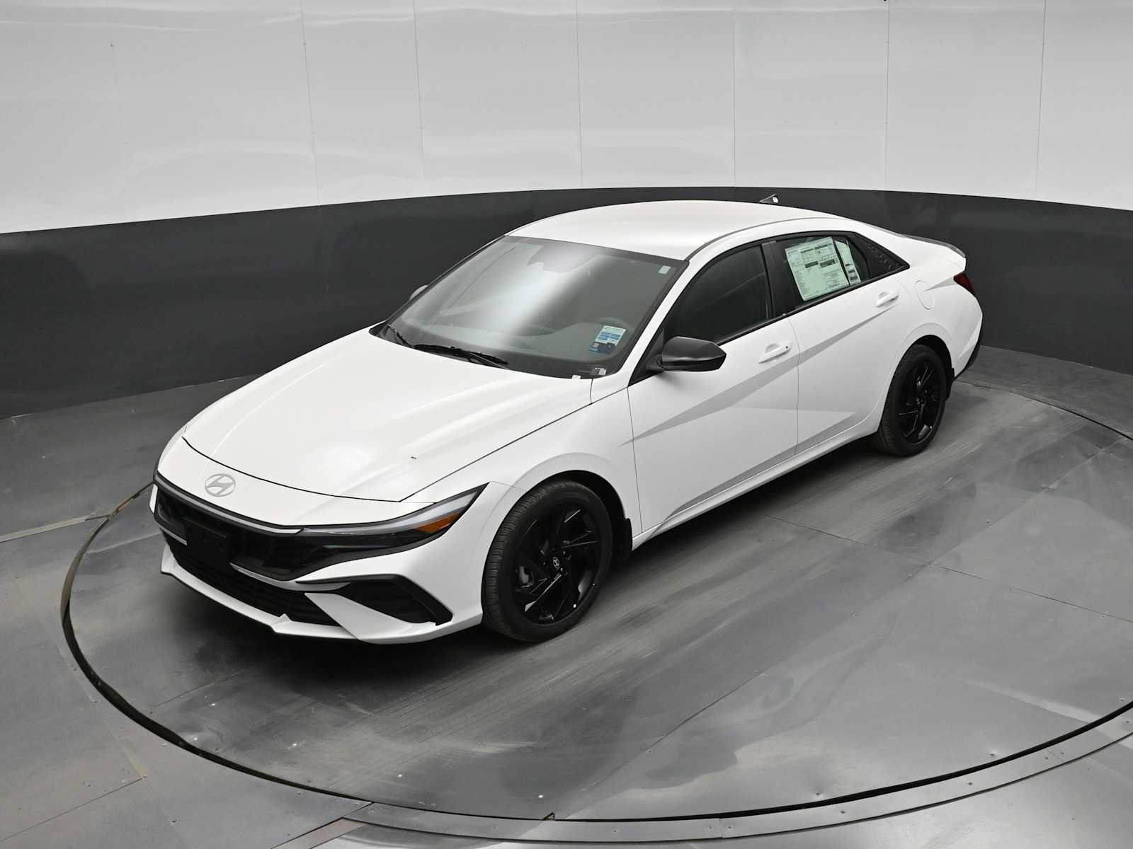 New 2026 Hyundai Elantra Sport FWD image 27