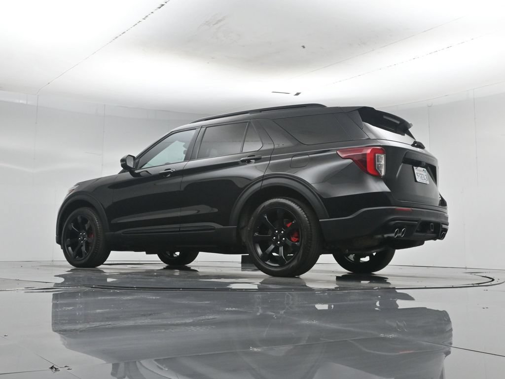 Certified 2023 Ford Explorer ST w/ Equipment Group 401A AWD/4WD image 4