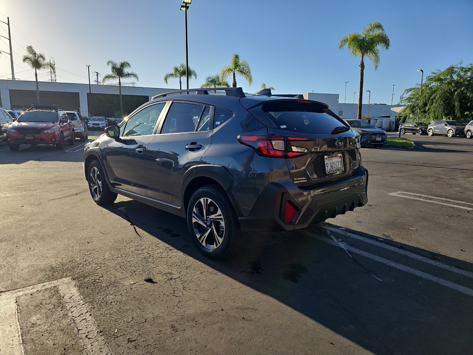 Used 2024 Subaru Crosstrek 2.0i Premium w/ Crosstrek Mirror Package AWD/4WD image 5