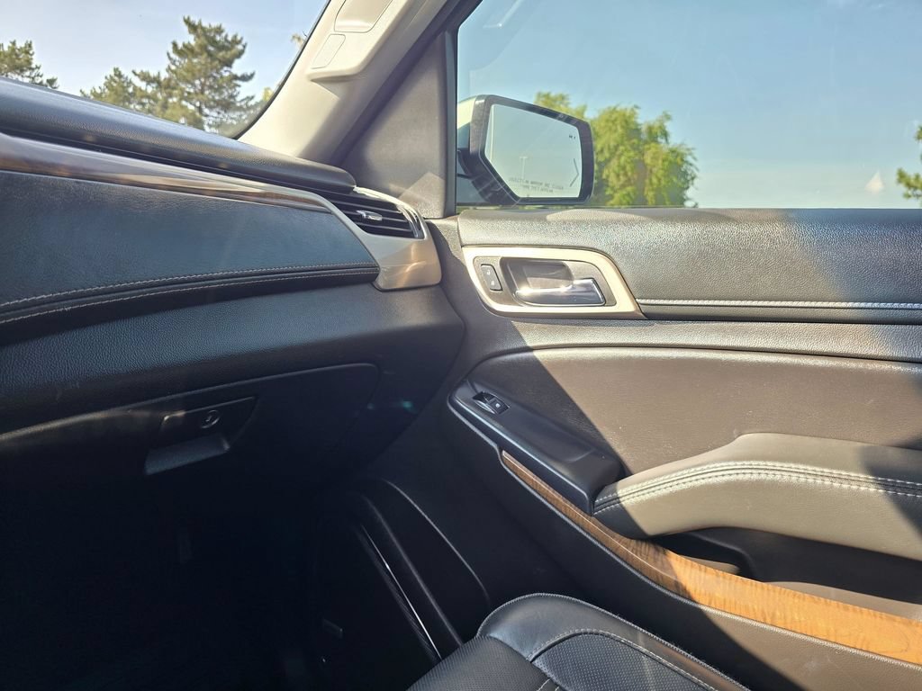 Used 2018 GMC Yukon Denali w/ Denali Ultimate Package AWD/4WD image 31