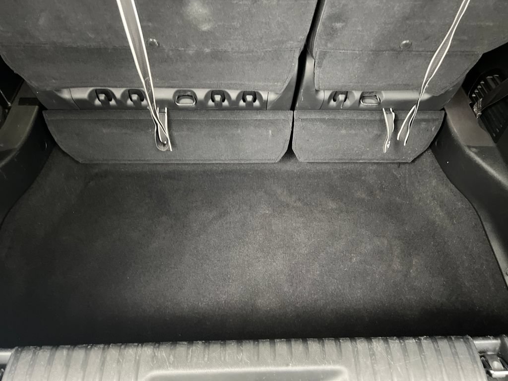 Used 2025 Chrysler Pacifica Select FWD image 44