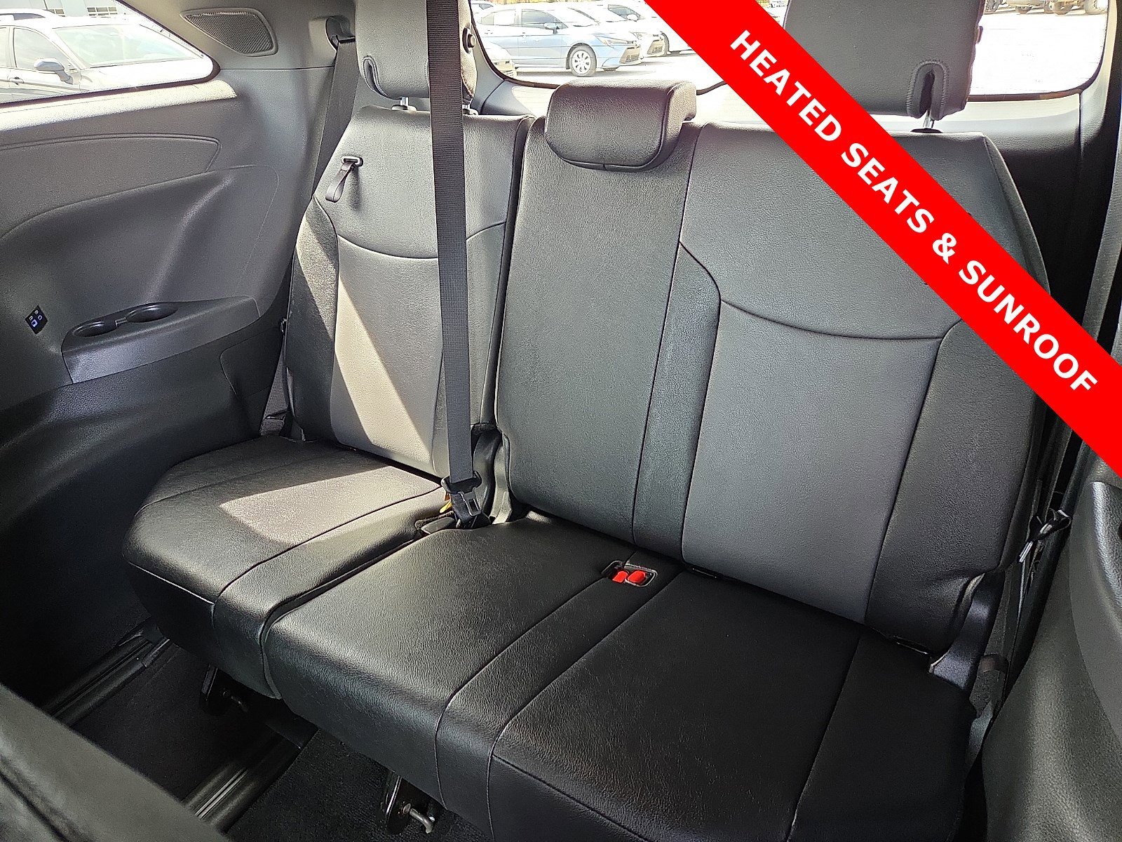 Used 2023 Toyota Sienna XSE w/ XSE Plus Package image 10