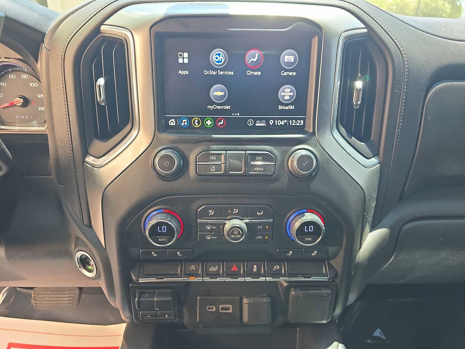 Used 2020 Chevrolet Silverado 1500 RST w/ All-Star Edition RWD image 14