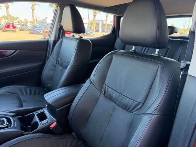 Certified 2022 Nissan Rogue Sport SL w/ Premium Package AWD/4WD image 11