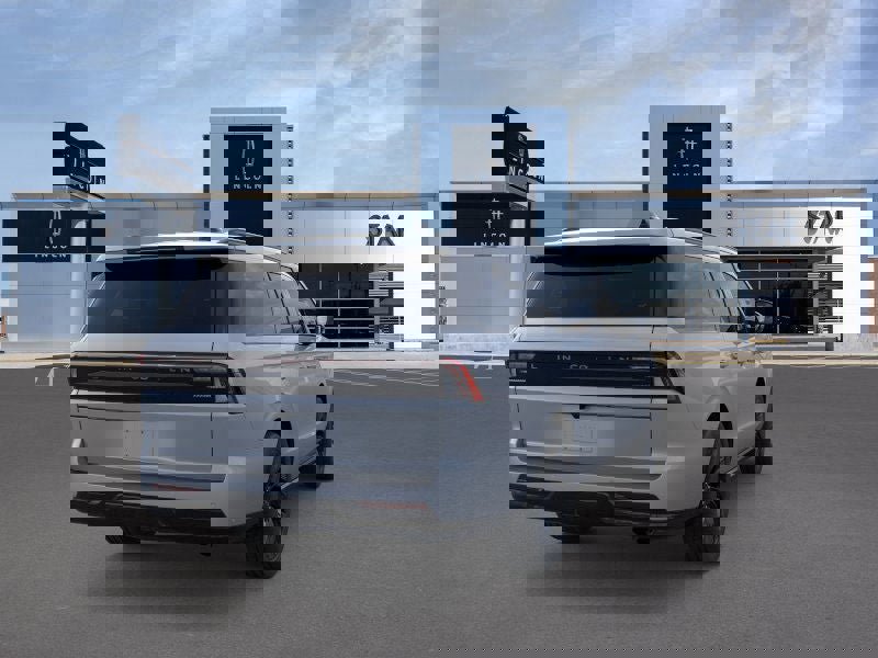New 2025 Lincoln Navigator L Reserve w/ Jet Appearance Package image 8
