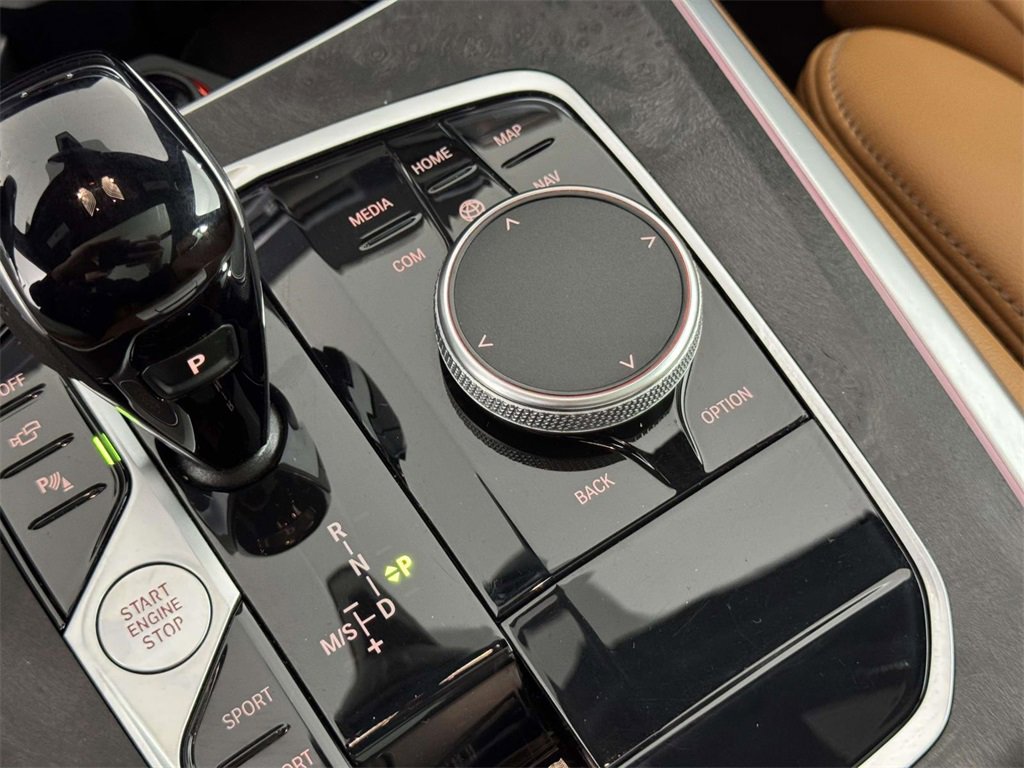 Used 2022 BMW X5 xDrive40i w/ M Sport Package image 30