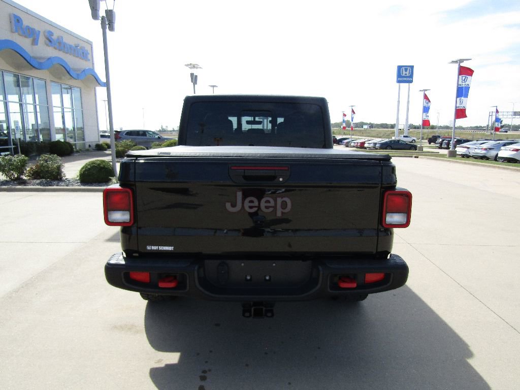 Used 2022 Jeep Gladiator Rubicon w/ Trailer Tow Package image 6