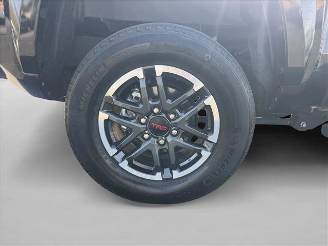 Used 2024 Toyota Tacoma TRD Sport AWD/4WD image 24