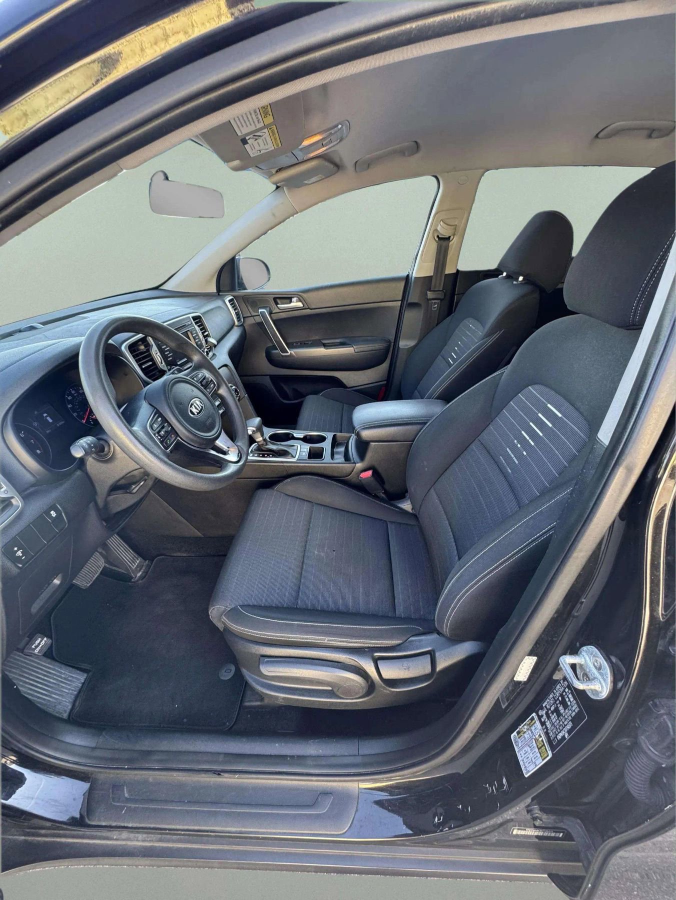 Used 2018 Kia Sportage LX image 10