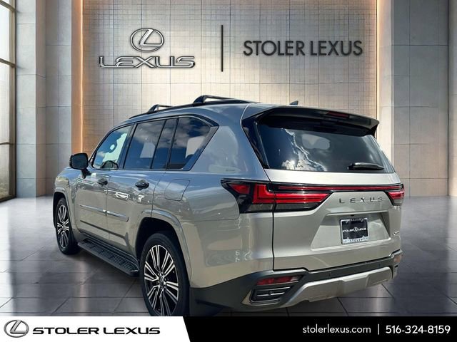 Used 2023 Lexus LX 600 4WD w/ Appearance Package image 5