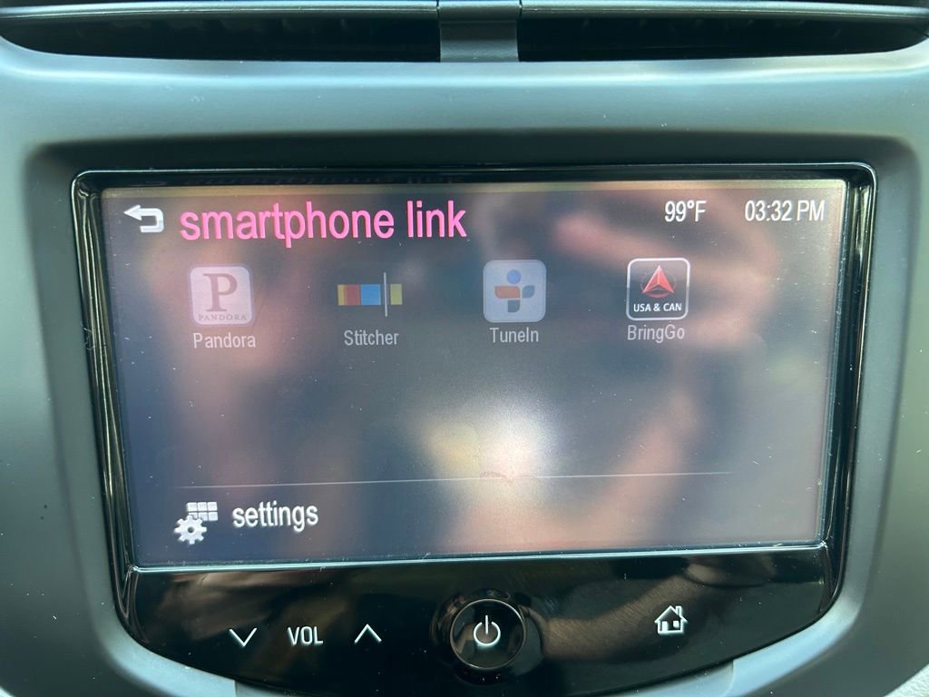 Used 2015 Chevrolet Trax LS w/ LPO, Protection Package FWD image 28