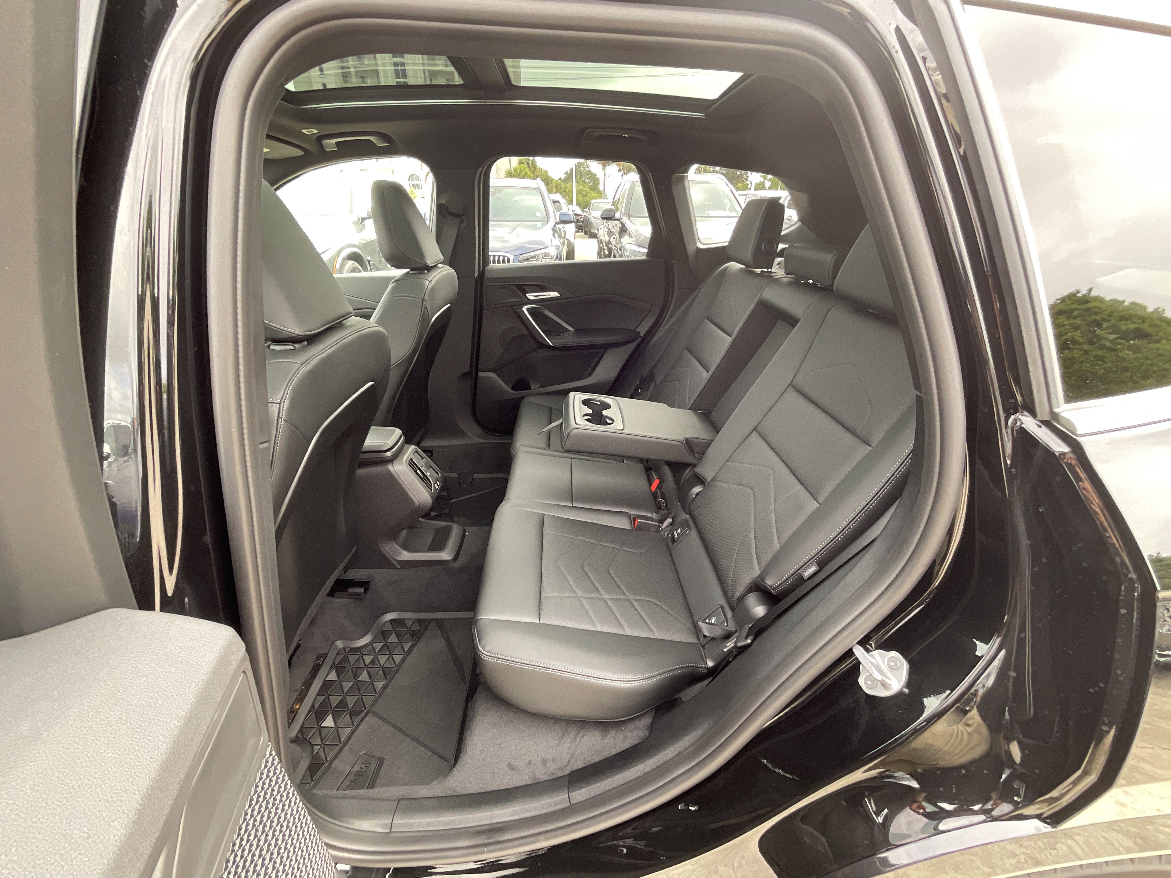 New 2026 BMW X1 xDrive28i w/ Technology Package image 27