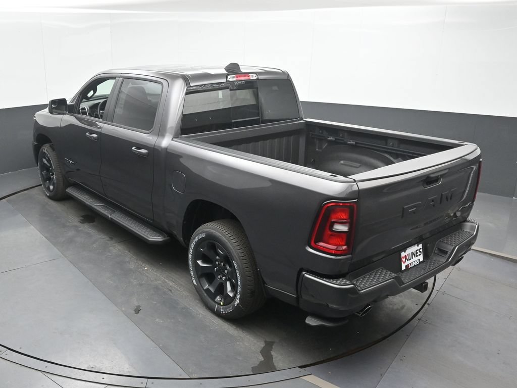 New 2026 RAM 1500 Express AWD/4WD image 30