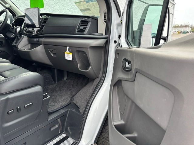 New 2026 Ford Transit 250 148 Medium Roof Extended AWD w/ Exterior Upgrade Package image 23