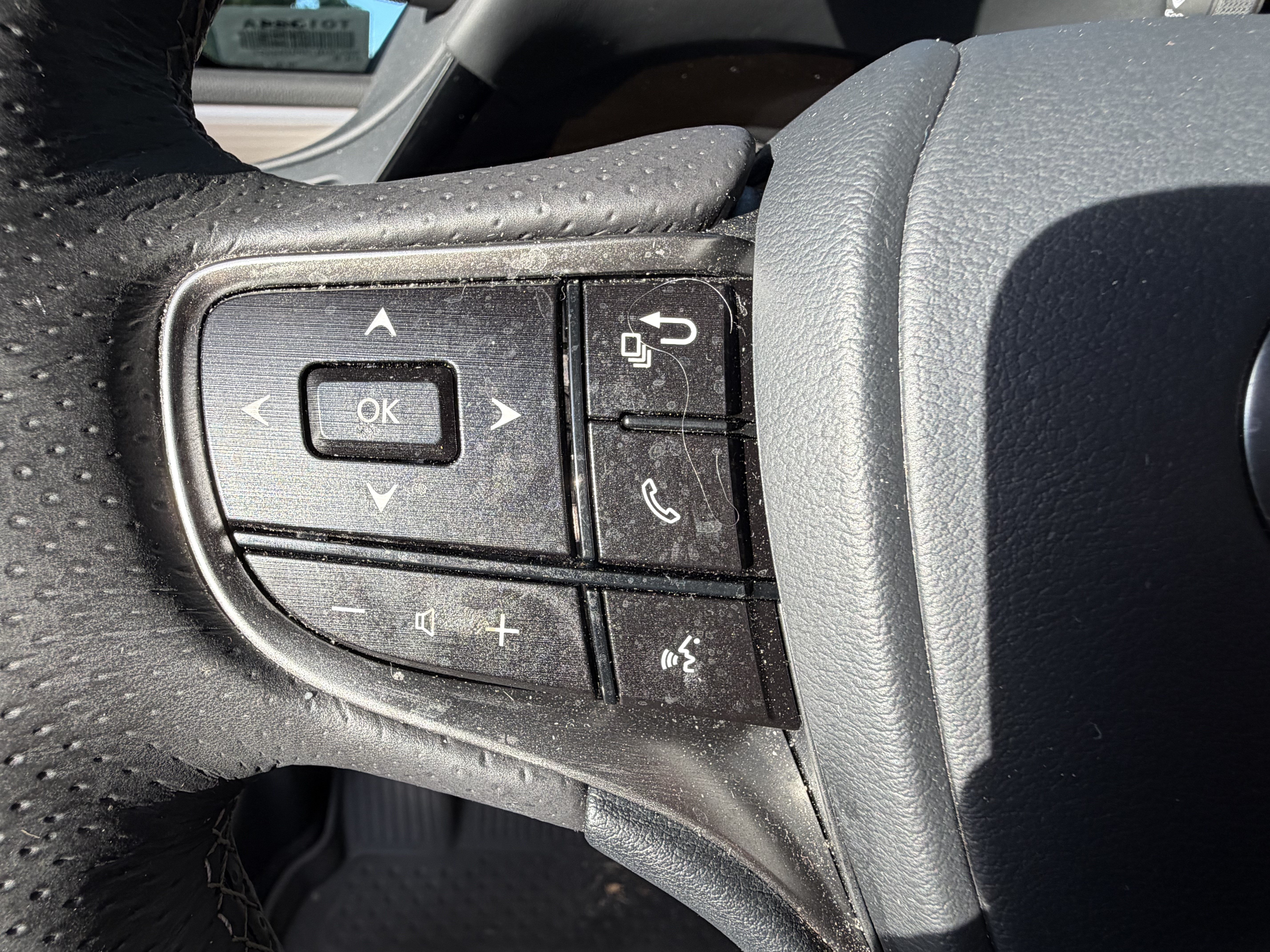 Certified 2023 Lexus ES 350 F Sport w/ Accessory Package (Z2) FWD image 18