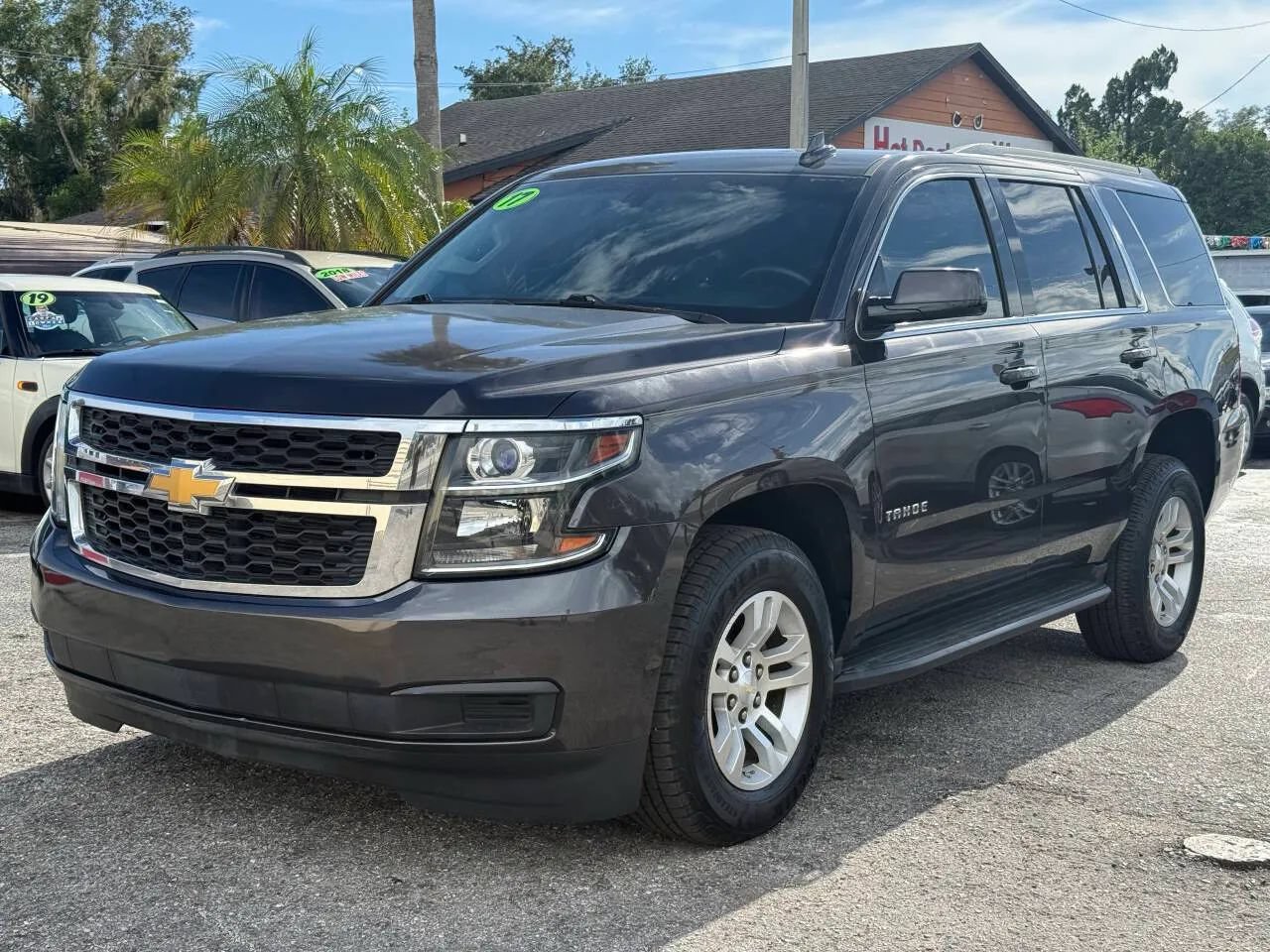 Used 2017 Chevrolet Tahoe LS RWD image 2
