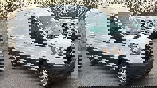 New 2026 Ford Transit 250 148 Medium Roof Extended AWD image 27