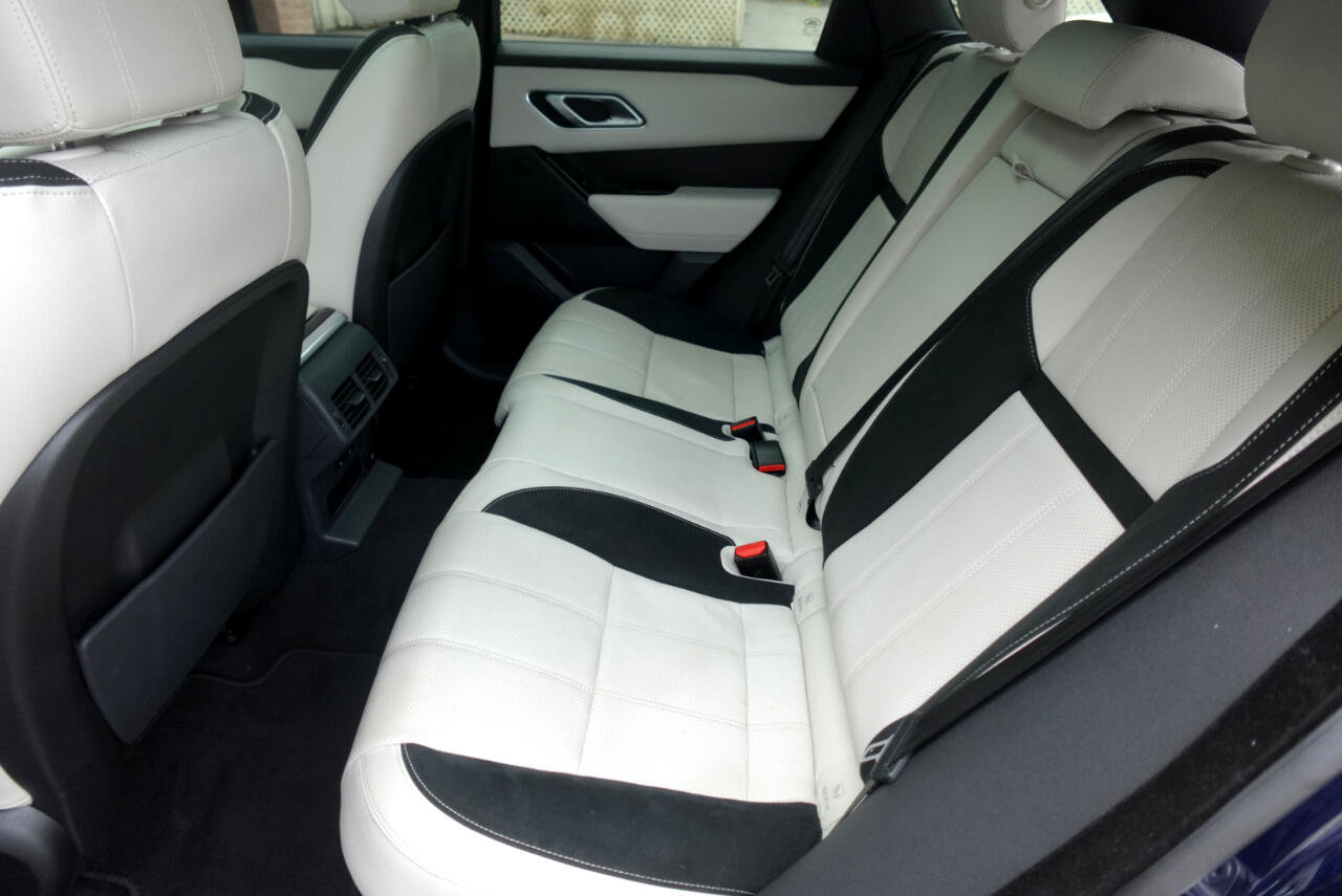 Used 2021 Land Rover Range Rover Velar R-Dynamic S image 19