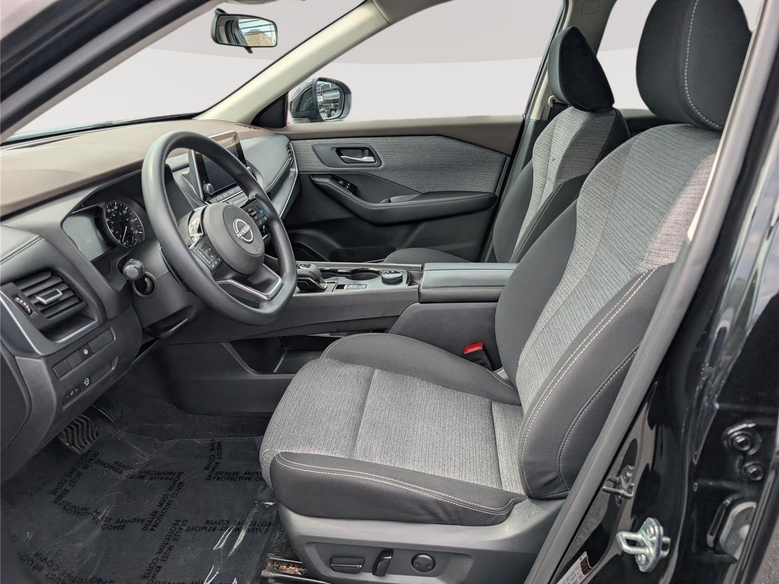 Used 2023 Nissan Rogue SV AWD/4WD image 15