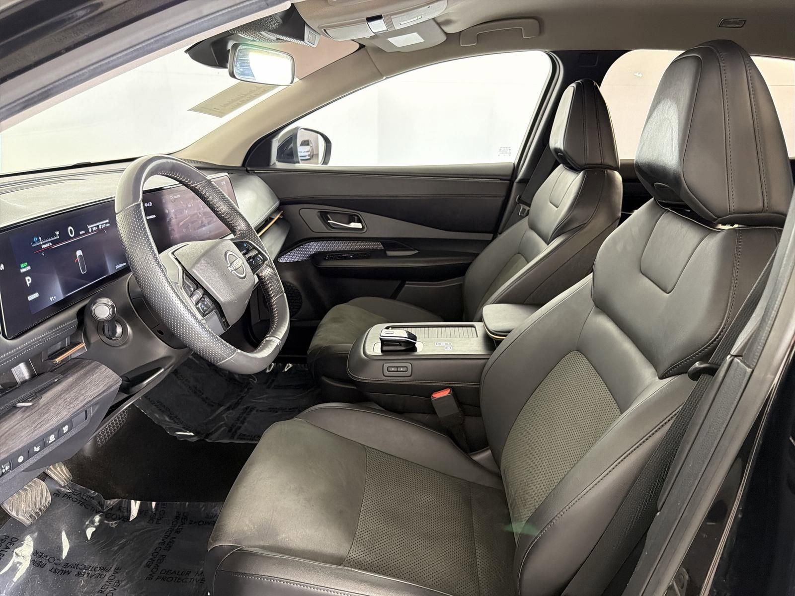 Used 2024 Nissan Ariya FWD image 21