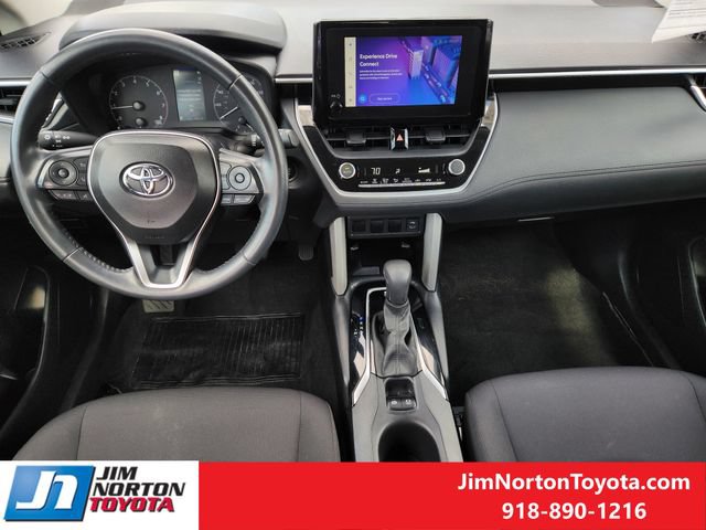 Used 2024 Toyota Corolla Cross LE FWD image 25