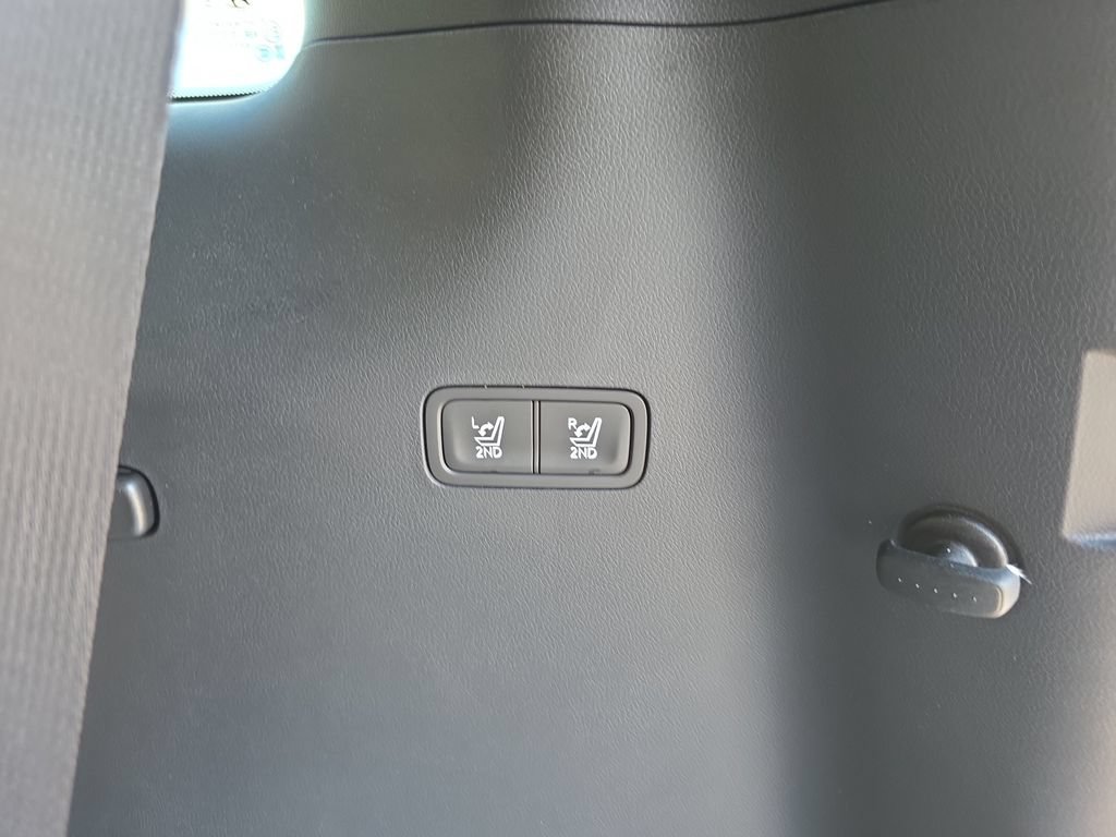 New 2026 Hyundai Santa Fe Calligraphy FWD image 38