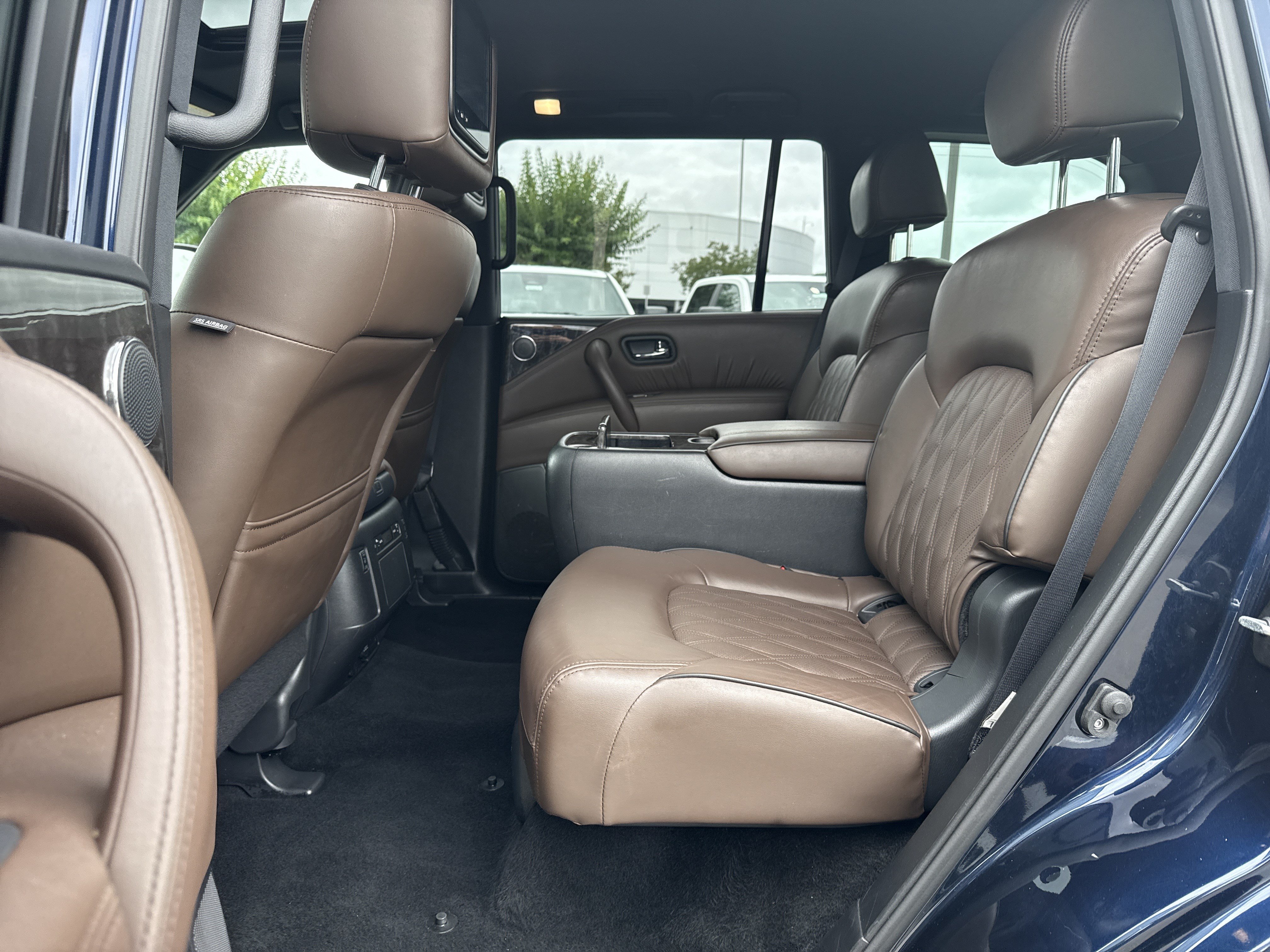 Used 2023 Nissan Armada Platinum w/ Captain's Chairs Package AWD/4WD image 23