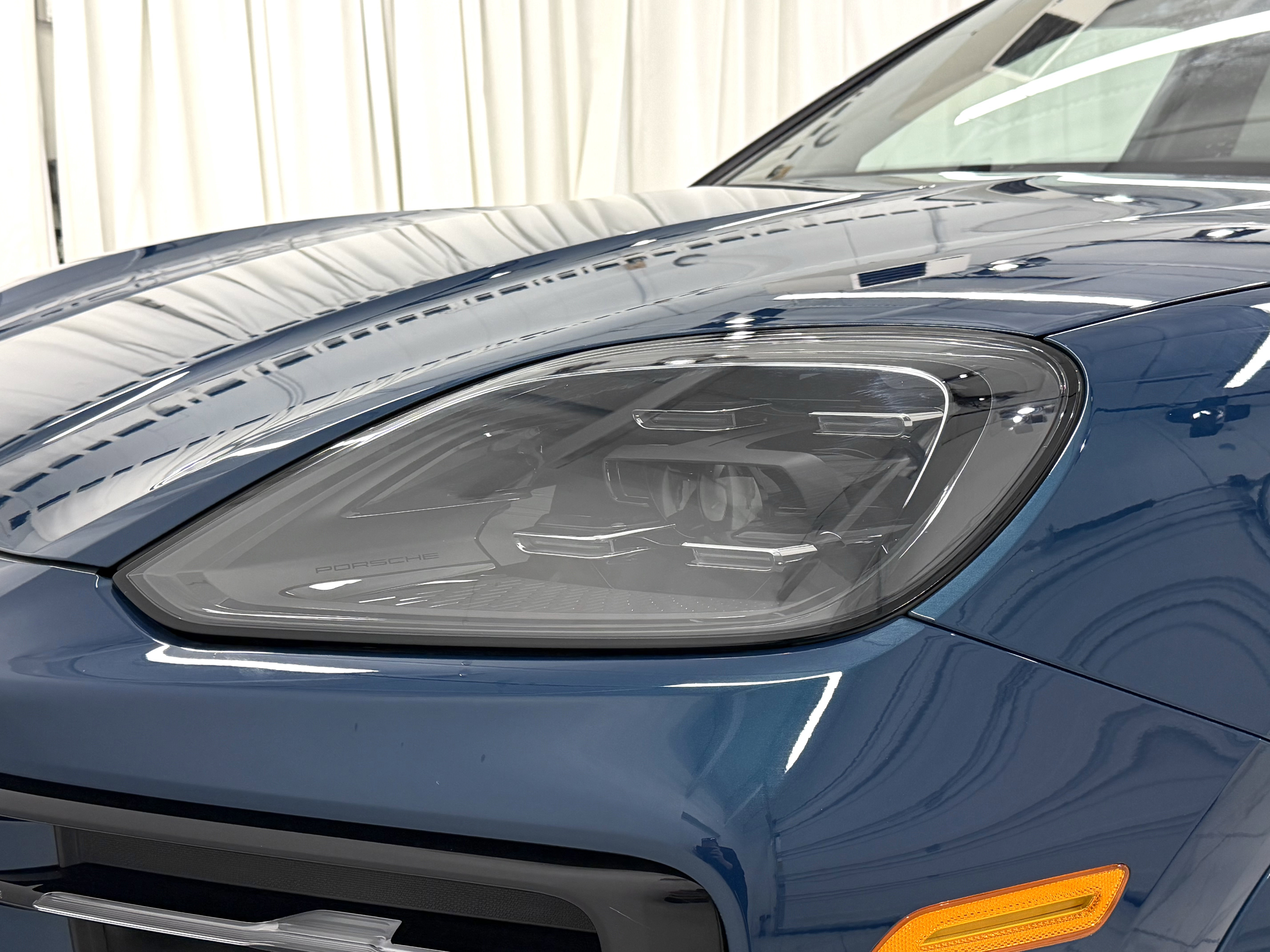 Certified 2024 Porsche Cayenne w/ Premium Package Plus (PFM) image 17