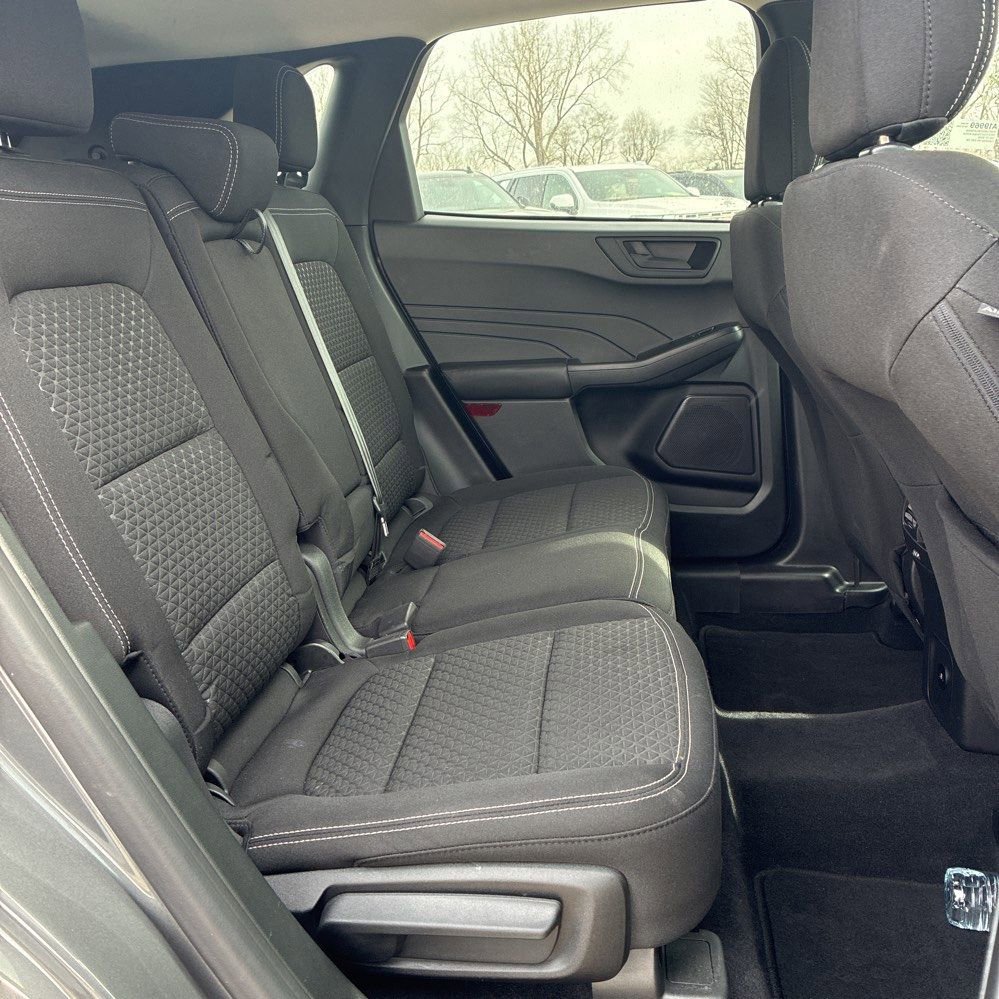 Used 2023 Ford Escape Active w/ Tech Pack #1 image 12