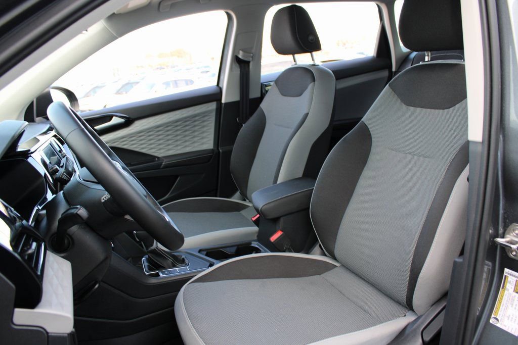 Certified 2024 Volkswagen Taos S image 8