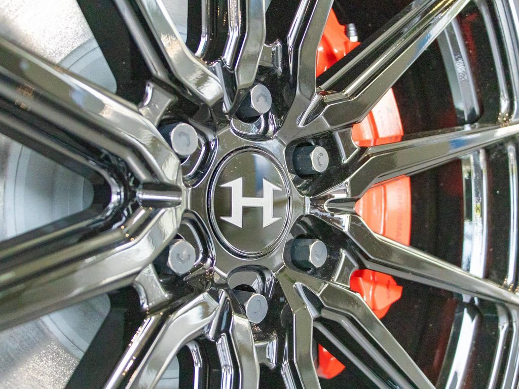 New 2025 Chevrolet Suburban RST w/ RST Capability Package image 5